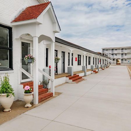 Mia'S Boutique Hotel Nags Head Buitenkant foto