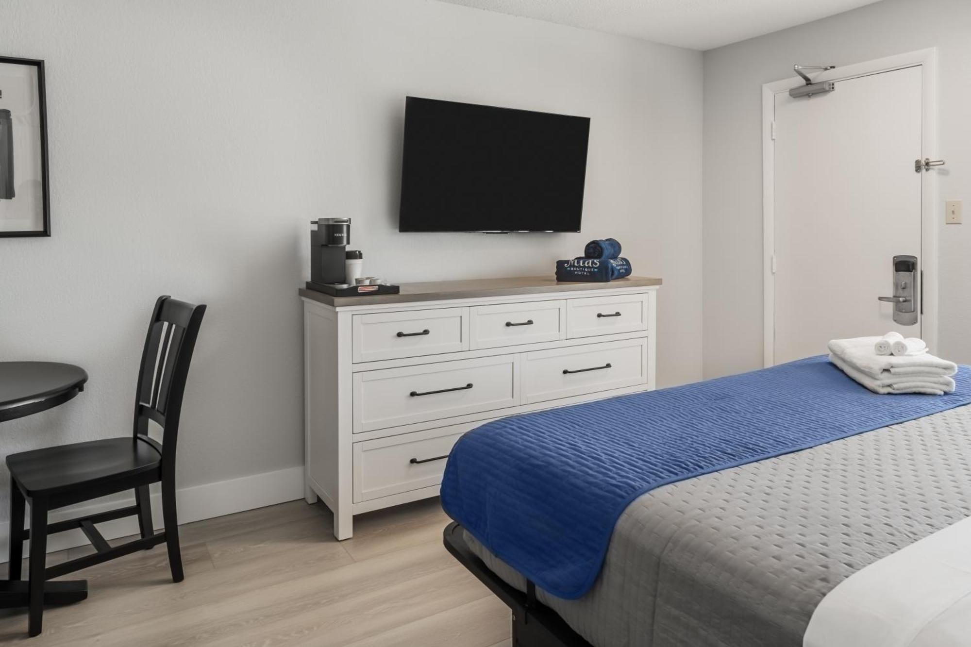Mia'S Boutique Hotel Nags Head Buitenkant foto